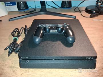 Playstation 4 slim