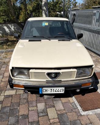 Alfa Romeo Alfetta 