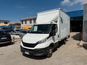 IVECO DAILY 35C14 FURGONATO CON SPONDA CARICATRICE