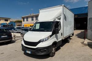 IVECO DAILY 35C14 FURGONATO CON SPONDA CARICATRICE