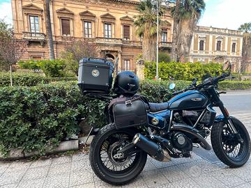 Ducati scrambler nightshift 800