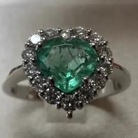 ANELLO ORO 18kt. DIAMANTI E SMERALDO COLOMBIANO