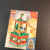 LEGO Stagionale 40293 - Giostra di Natale. 