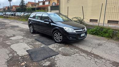 Opel Astra H 1.7 diesel 