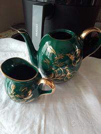 Antica teiera e lattiera , verde  Lucchesi.