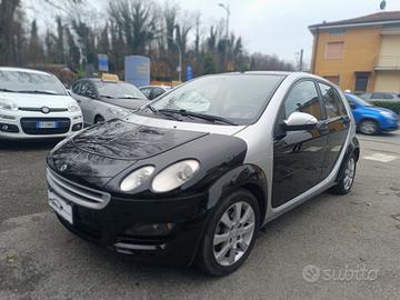 Smart ForFour 1.3 Passion BLUETOOTH