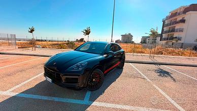 Porsche Cayenne Coupe 2022 4.0 Turbo S e-hybrid 5p
