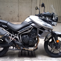 Triumph tiger 800 xrx
