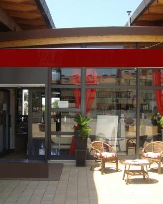 Locale in centro commerciale