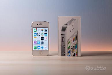 iPhone 4S completo di tutto