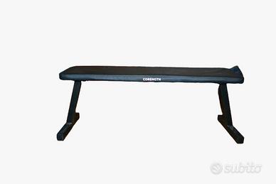Panca piana Corength stabile e robusta