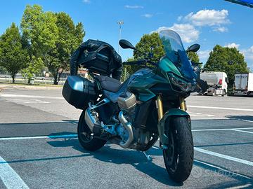 Moto Guzzi V100 Mandello S