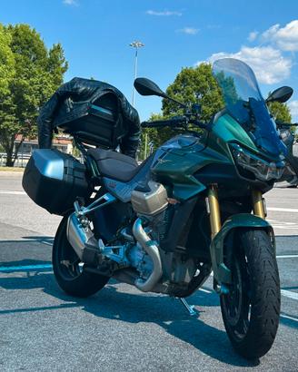 Moto Guzzi V100 Mandello S