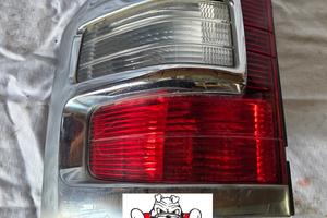 MITSUBISHI PAJERO V60 FANALE POSTERIORE SINISTRO