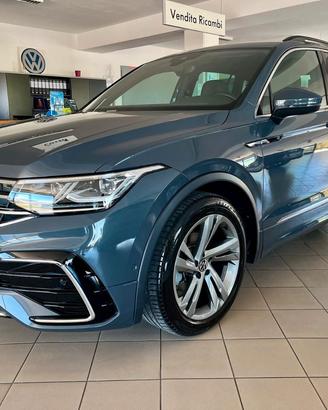 Volkswagen Tiguan 2.0 tdi R-Line 150cv dsg