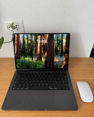 MacBook Pro 14” M3 Pro 18GB RAM / 512GB SSD