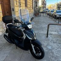 Kymco People 200i 2024 Finanziamento senza reddito