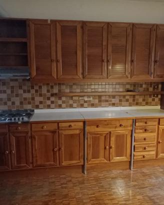 Cucina in noce