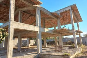 Appartamento al 1 piano con scala e giardino indip