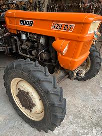 Trattore Fiat 420 DT