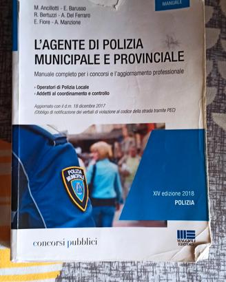 Manuale "L'agente di polizia"