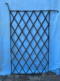 grata d'epoca in ferro forgiato