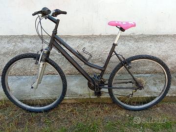 Bicicletta MTB