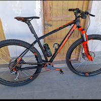 MTB, KTM 29L.