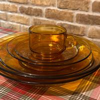 Servizio Piatti e tazze vintage Vereco ambrato