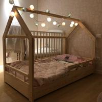 Letto a capanna bambini con materasso