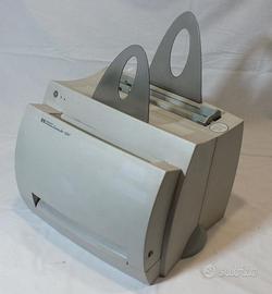 Stampante laser HP LaserJet 1100 e Toner ricambio