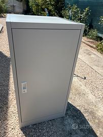 Armadio porta sella