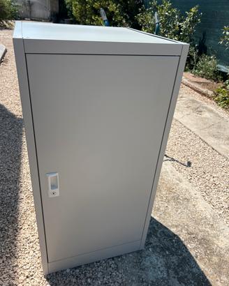 Armadio porta sella