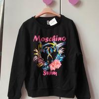Felpa Moschino.