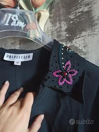 Camicia in 100% Seta Nera con Colletto Ricamato