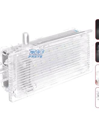 PLAFONIERA LED PER PORTAOGETTI O BAGAGLIAIO BMW E4