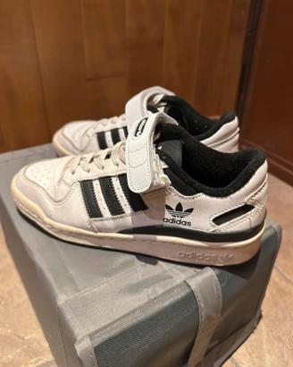 ADIDAS original forum low