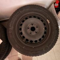 4 gomme invernali