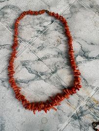 Collana vintage in corallo arancione