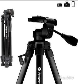 Treppiede per telecamere digitali e fotocamere
