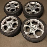 Cerchi e gomme  da 17 “ per 147/156