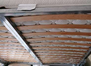 Struttura letto matrimoniale 