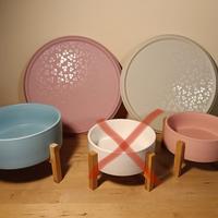 Set due ciotole per animali di design. 