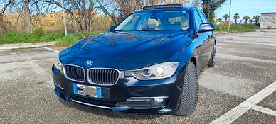 BMW 320d luxury xDrive 184cv