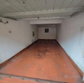 Garage in Via L. Vanvitelli