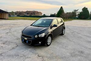 Chevrolet Aveo 5p 1.2 benzina Neopatentati UNIPROP