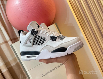 Jordan 4 Retro Military Black EU 40