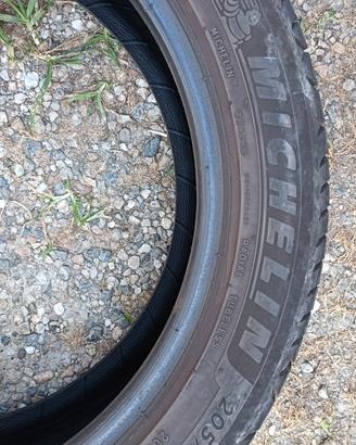gomme Michelin  17/205/
