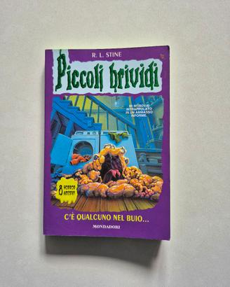 "C'è qualcuno nel buio..." N 61 Piccoli Brividi