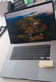 MACBOOK Pro